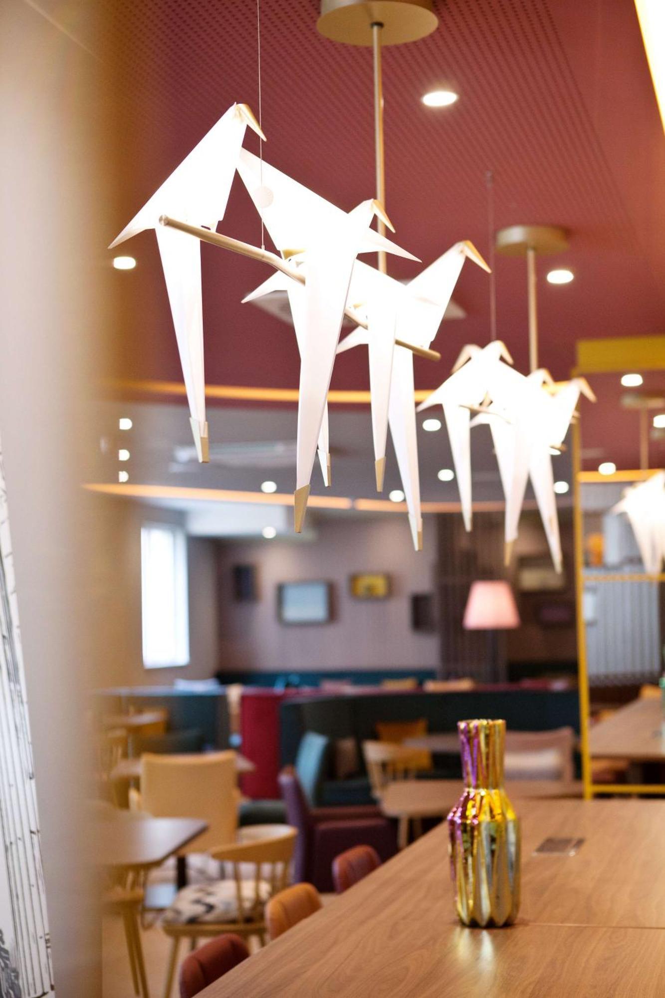 Hampton By Hilton Regensburg Hotel Bagian luar foto